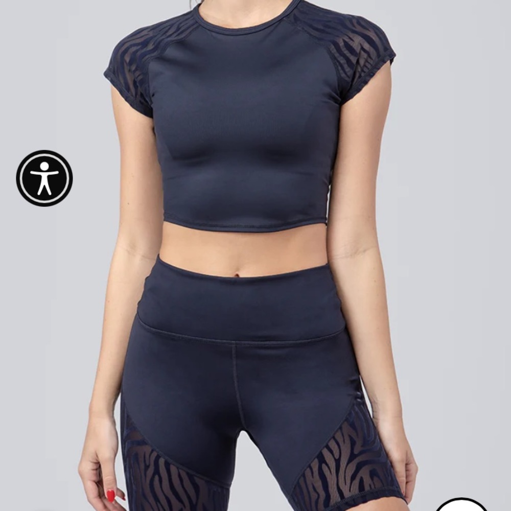 The CHESTEE Everee Dri Fit Workout Top
